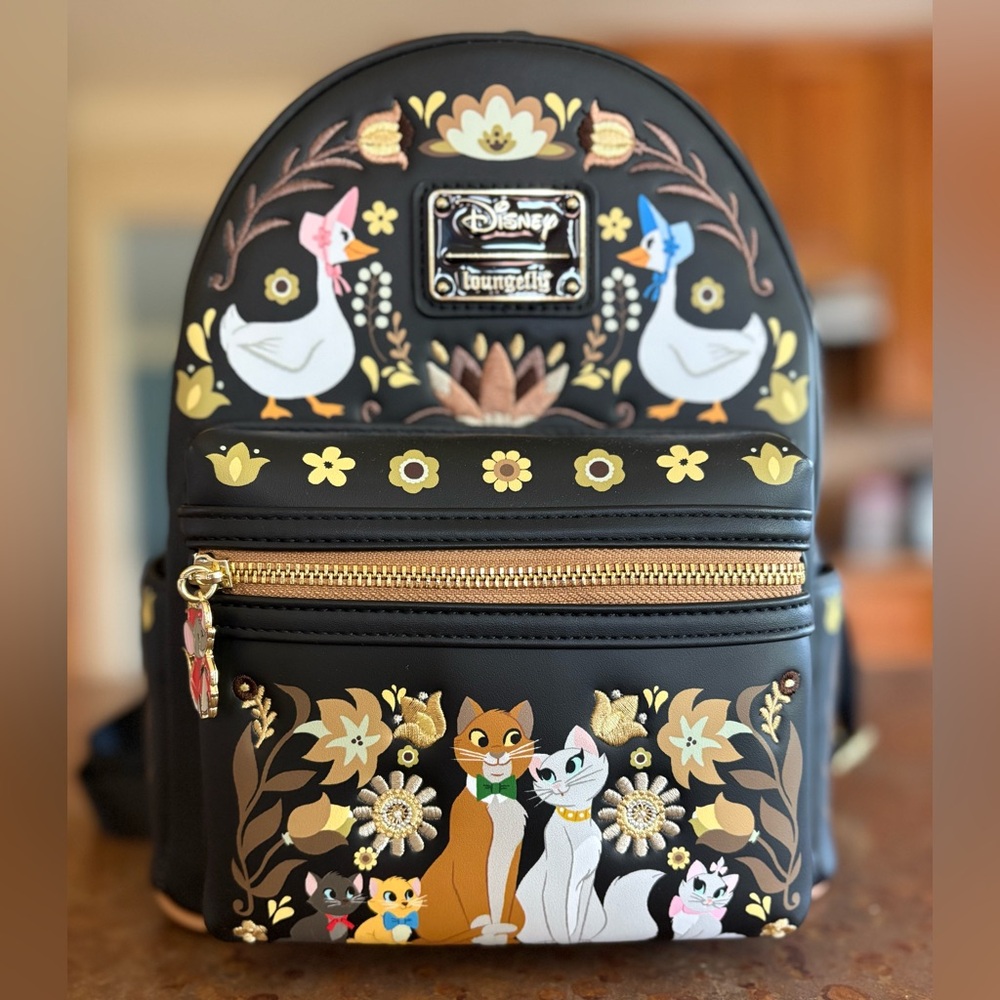 Disney Loungefly Black Backpack with Aristacats.
